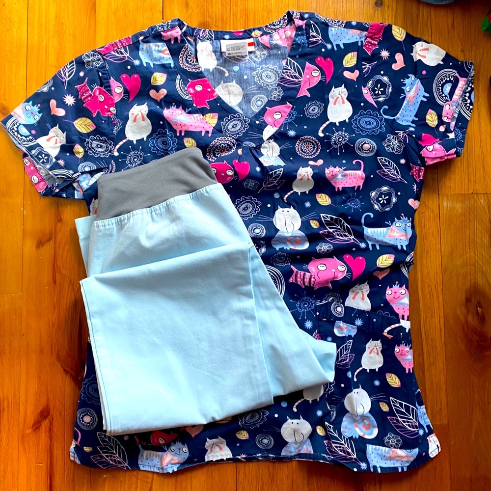 White cross scrub set